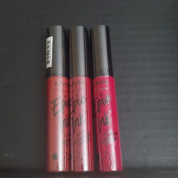 SOLD NYX Epic Ink Collection Lipstick - Picture 5 of 5